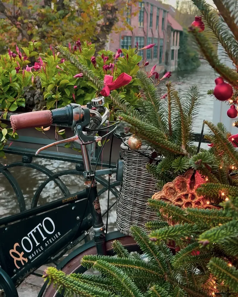 Otto Waffle Atelier beside the canal in Bruges